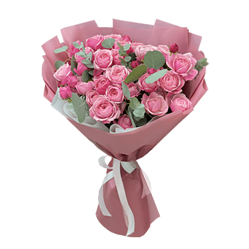 Bouquet of shrub roses