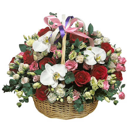Basket with roses, lisianthus and orchids
